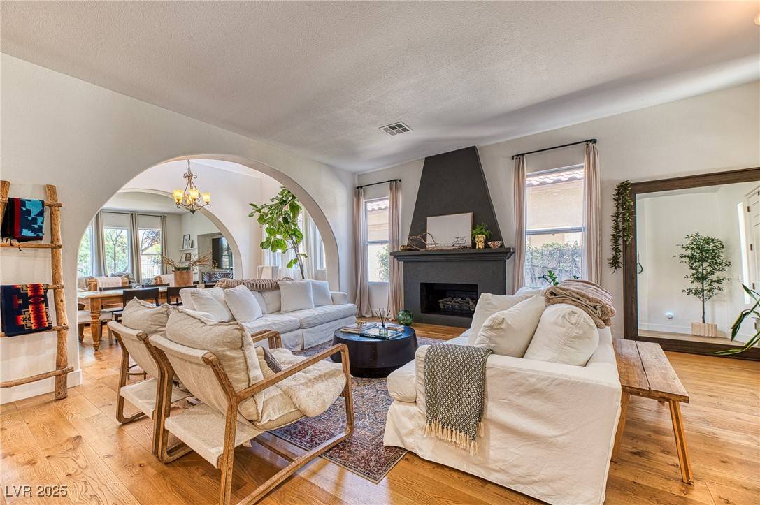 Henderson, NV 89052,1235 Panini DR