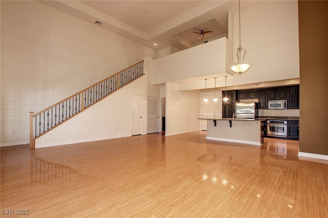 62 E Serene AVE #407, Las Vegas, NV 89123