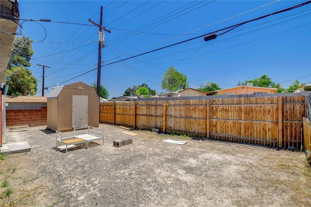 Las Vegas, NV 89101,1708 Cedar AVE