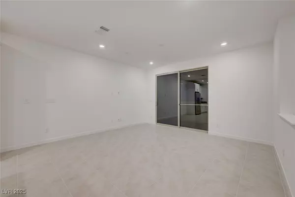 Las Vegas, NV 89138,2537 Monolith ST