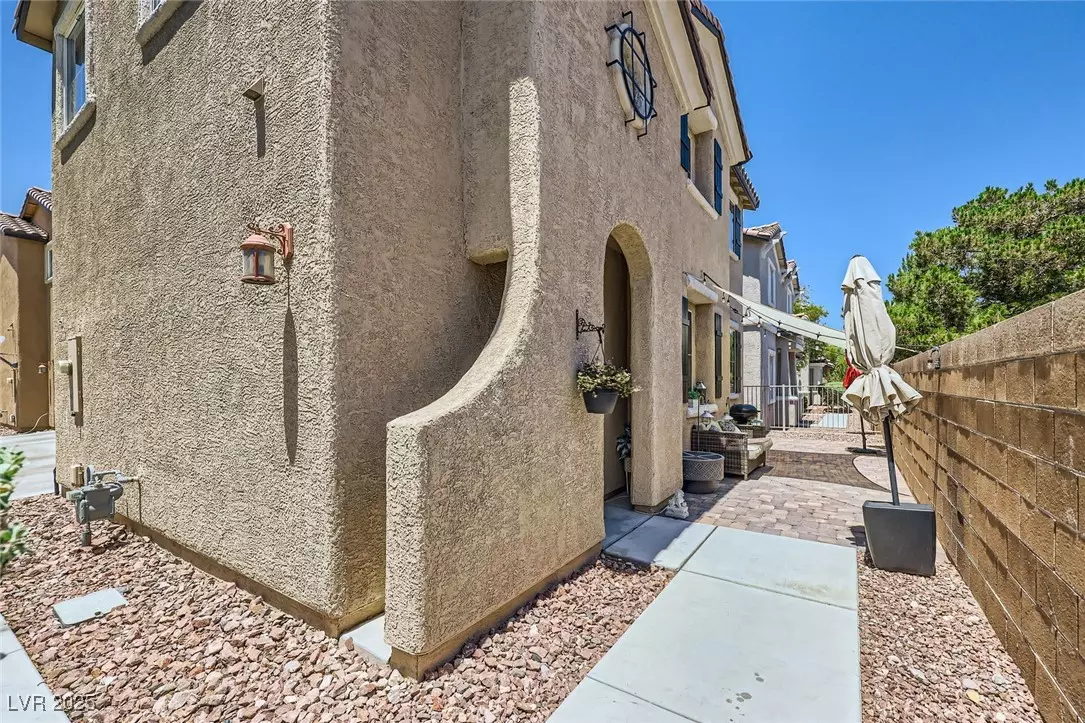Las Vegas, NV 89149,7928 Violet Dawn ST