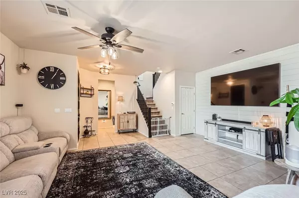 Las Vegas, NV 89149,7928 Violet Dawn ST