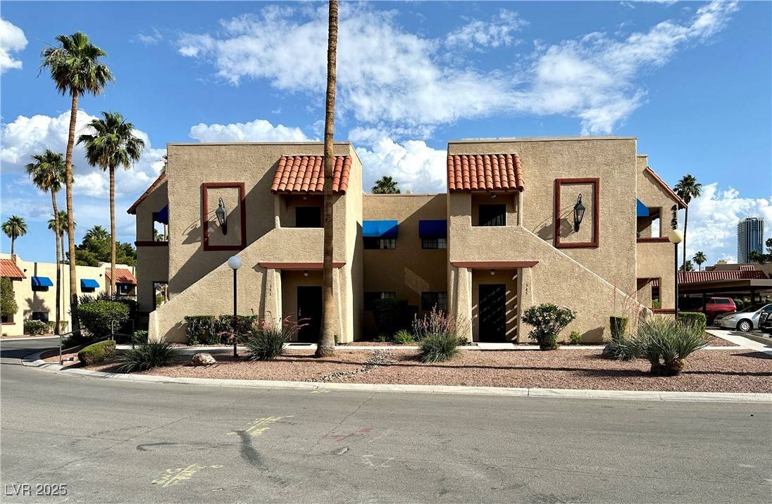 Las Vegas, NV 89103,4151 Sanderling CIR #351