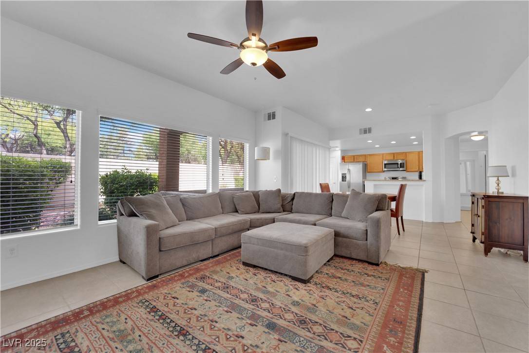 Las Vegas, NV 89144,821 Titan Peak PL #103
