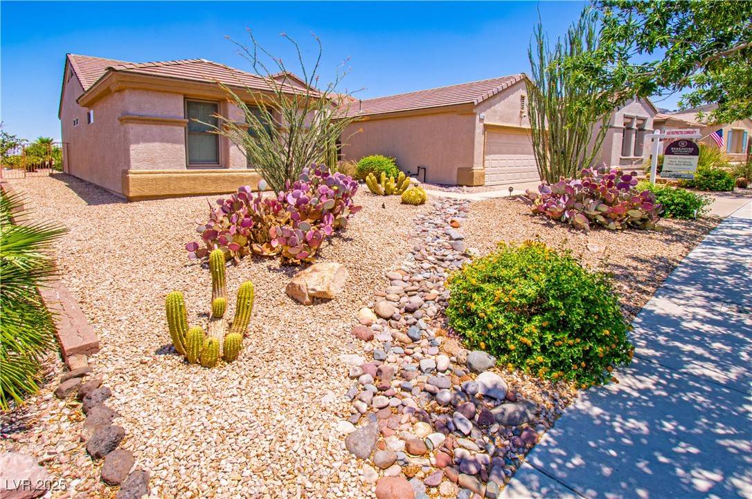 Henderson, NV 89012,2106 King Mesa DR