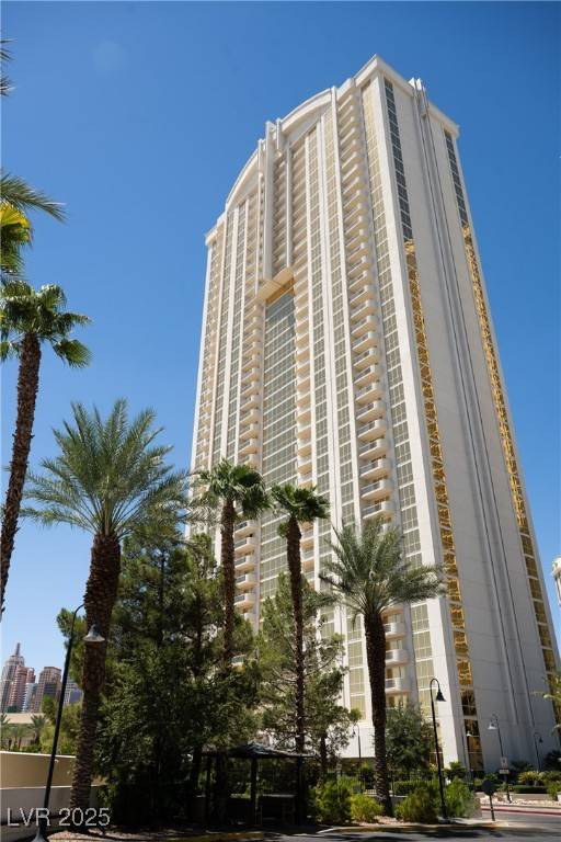 Las Vegas, NV 89109,145 E Harmon AVE #1120