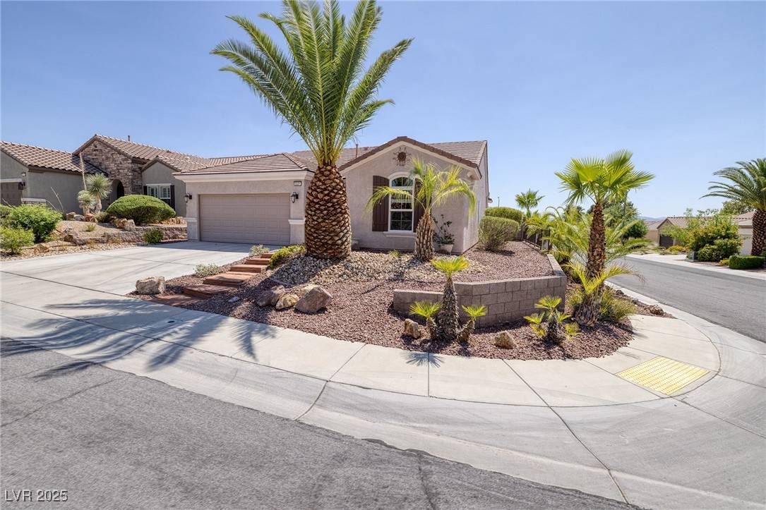 Henderson, NV 89044,2221 River Grove DR