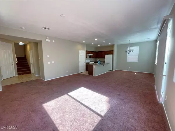 Las Vegas, NV 89122,5358 Panaca Spring ST