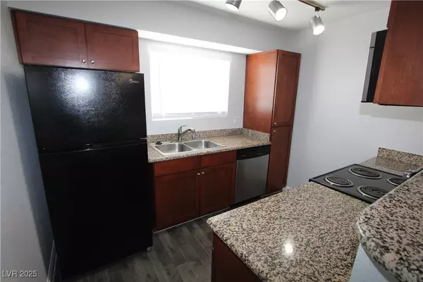 Las Vegas, NV 89117,2750 S Durango DR #1158