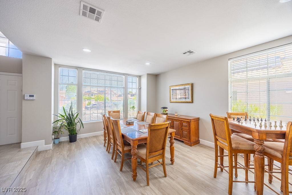 Las Vegas, NV 89123,747 Canyon Crest DR