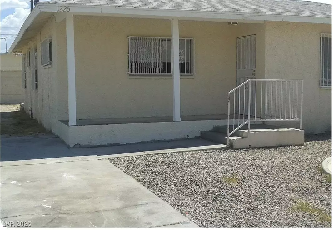 Las Vegas, NV 89106,1225 W Van Buren AVE