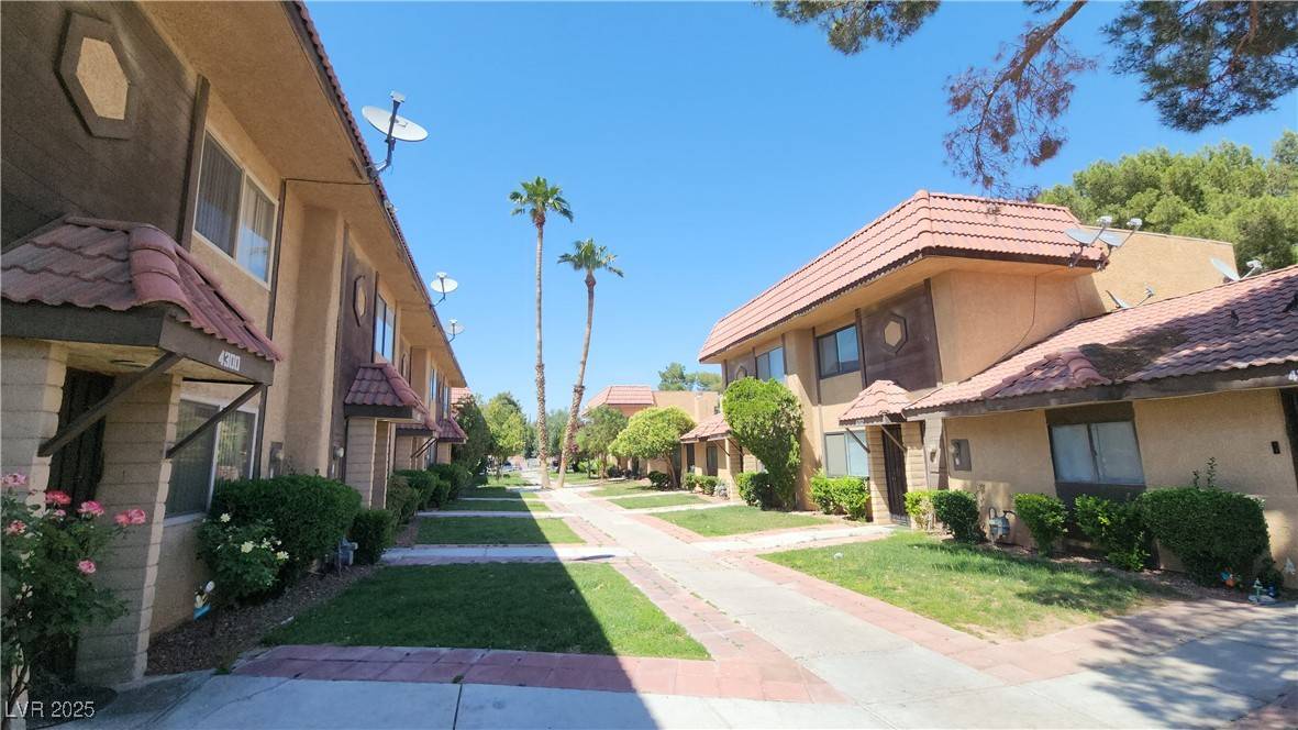 Las Vegas, NV 89110,4310 Lynnann DR