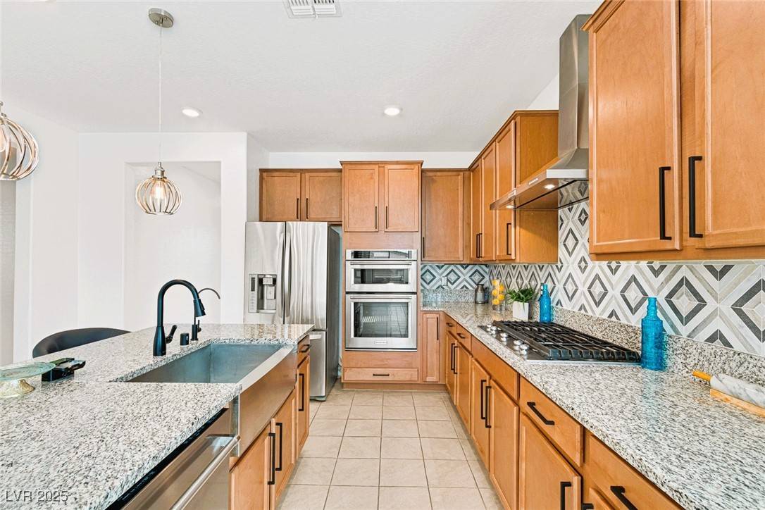 2395 Arrington AVE, North Las Vegas, NV 89086