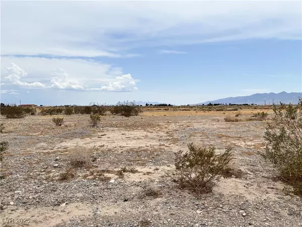 2521 E Bedrock ST, Pahrump, NV 89048