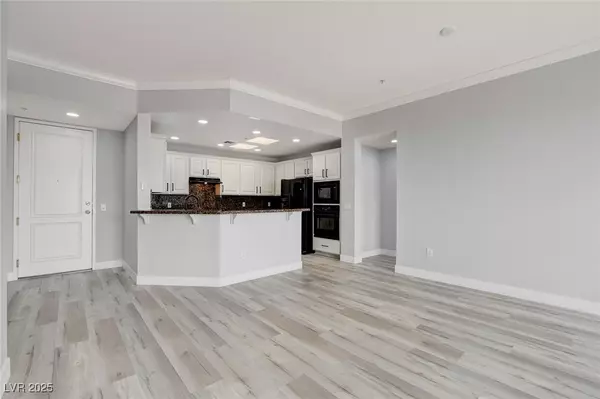 Las Vegas, NV 89123,27 E Agate AVE #505
