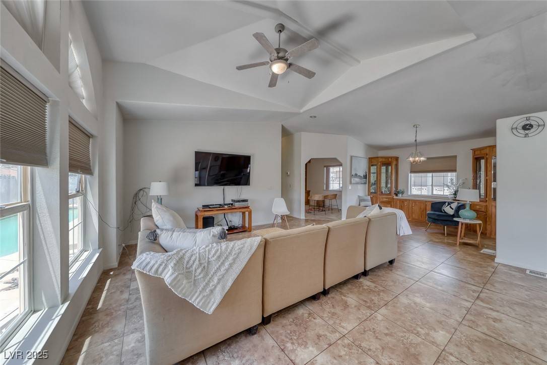 Henderson, NV 89002,1290 Dalene AVE