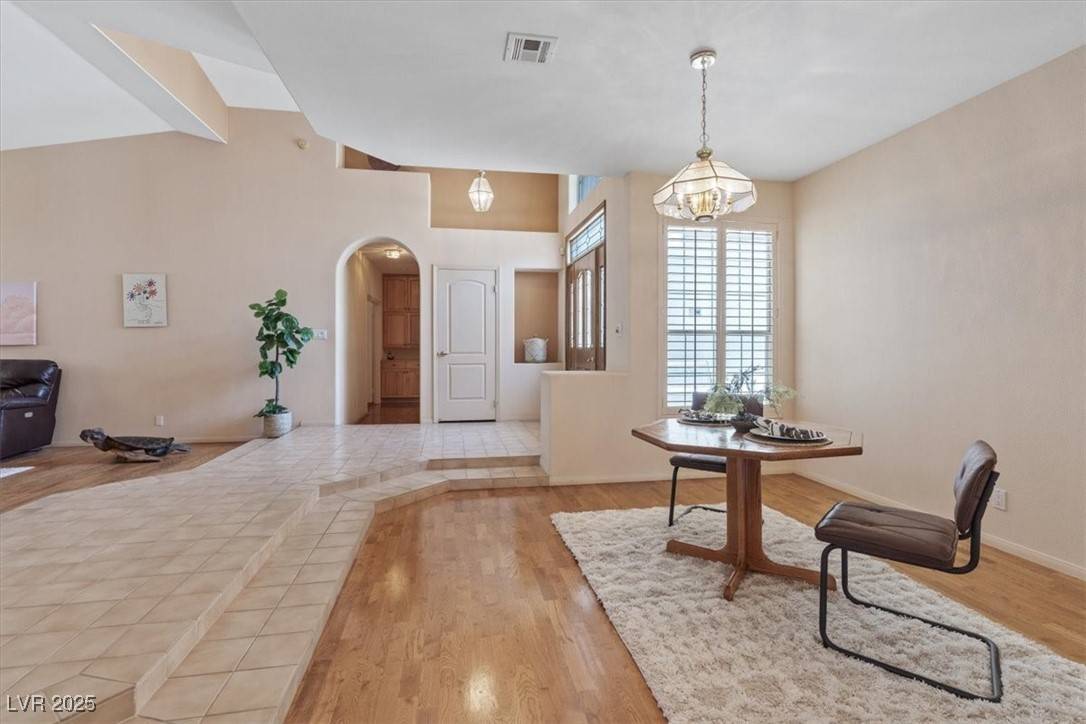 Henderson, NV 89074,175 Palta CT