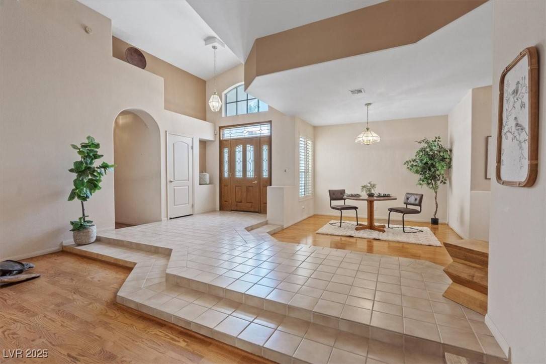 Henderson, NV 89074,175 Palta CT