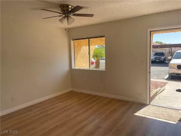 Boulder City, NV 89005,1303 Darlene WAY #302A