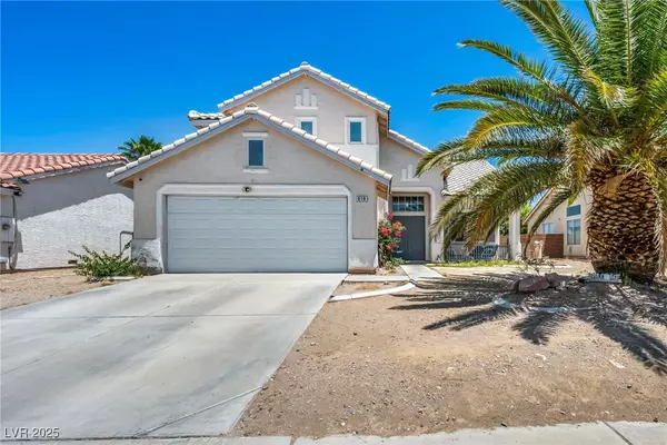 Henderson, NV 89002,818 Grape Vine AVE