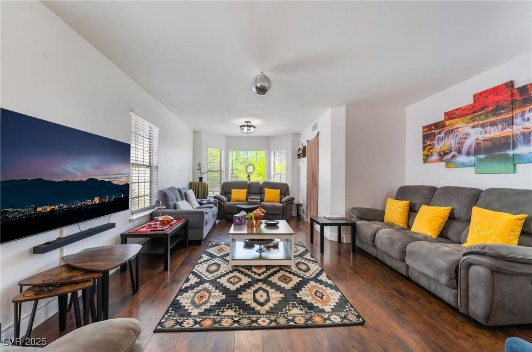 Las Vegas, NV 89117,3200 Mariner Bay ST