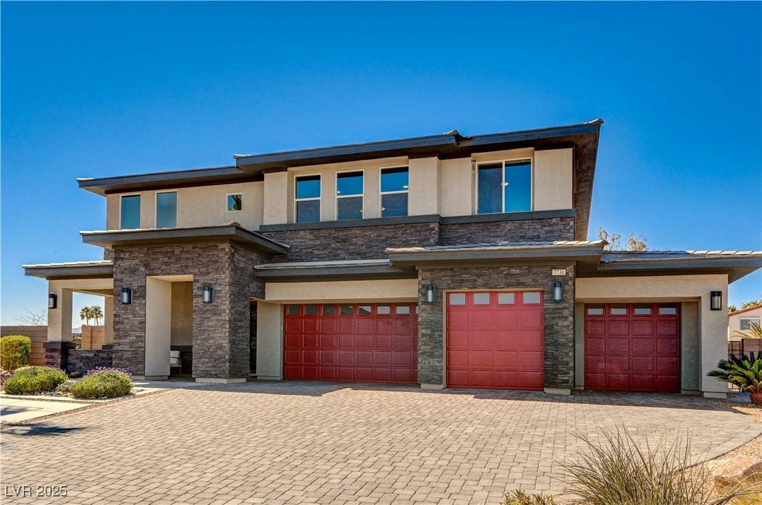 7736 Tioga Ridge CT, Las Vegas, NV 89117
