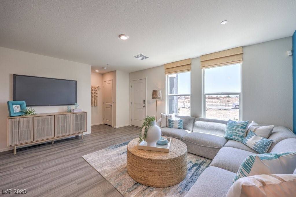 North Las Vegas, NV 89081,6192 Hibiscus Garden ST #175