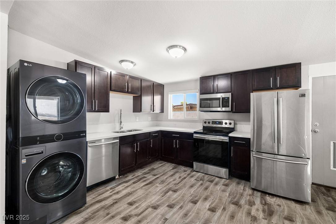 Las Vegas, NV 89169,1915 Balboa AVE