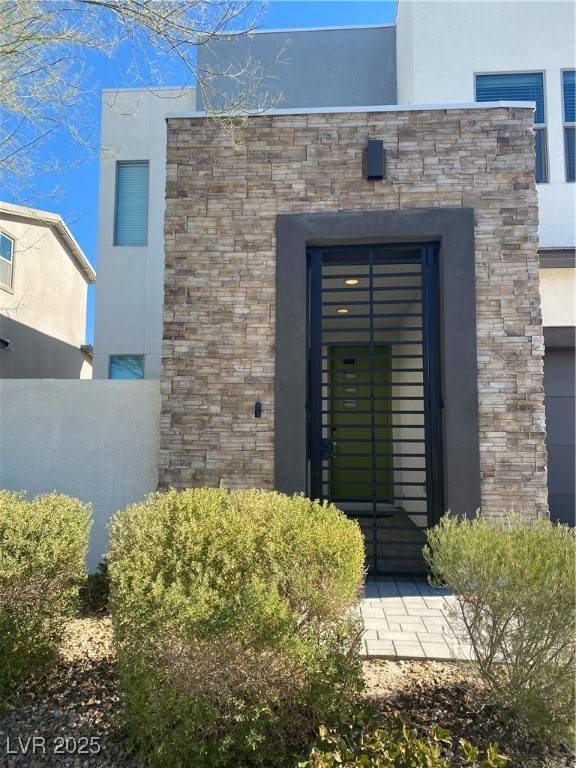 North Las Vegas, NV 89084,6804 Boulder Canyon ST
