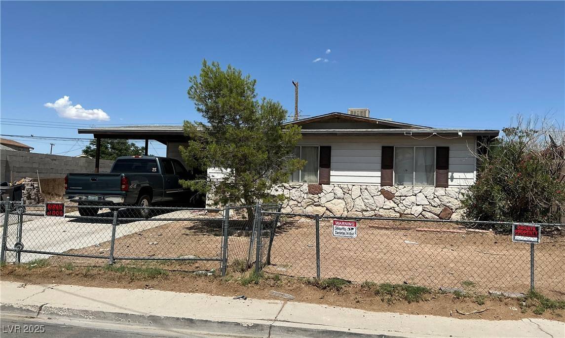 2244 Pariva ST, Las Vegas, NV 89115