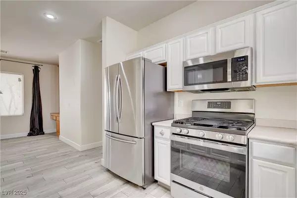 Las Vegas, NV 89134,9228 Canalino DR
