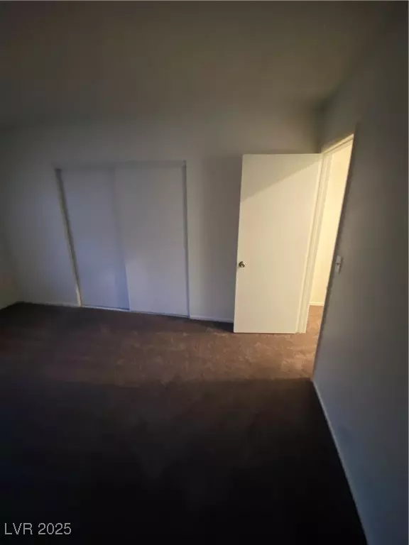 Las Vegas, NV 89119,5284 S Maryland Pkwy #B