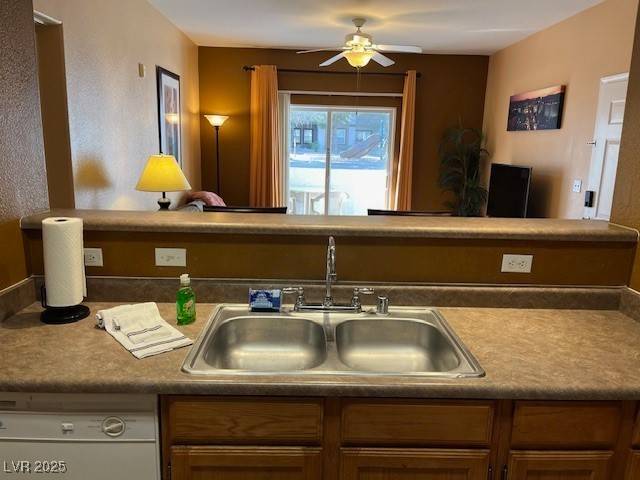 Las Vegas, NV 89113,7255 W Sunset RD #1136