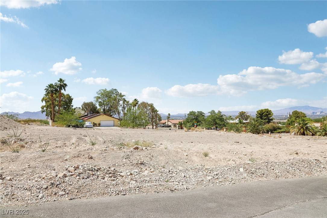 Las Vegas, NV 89110,510 Los Feliz ST