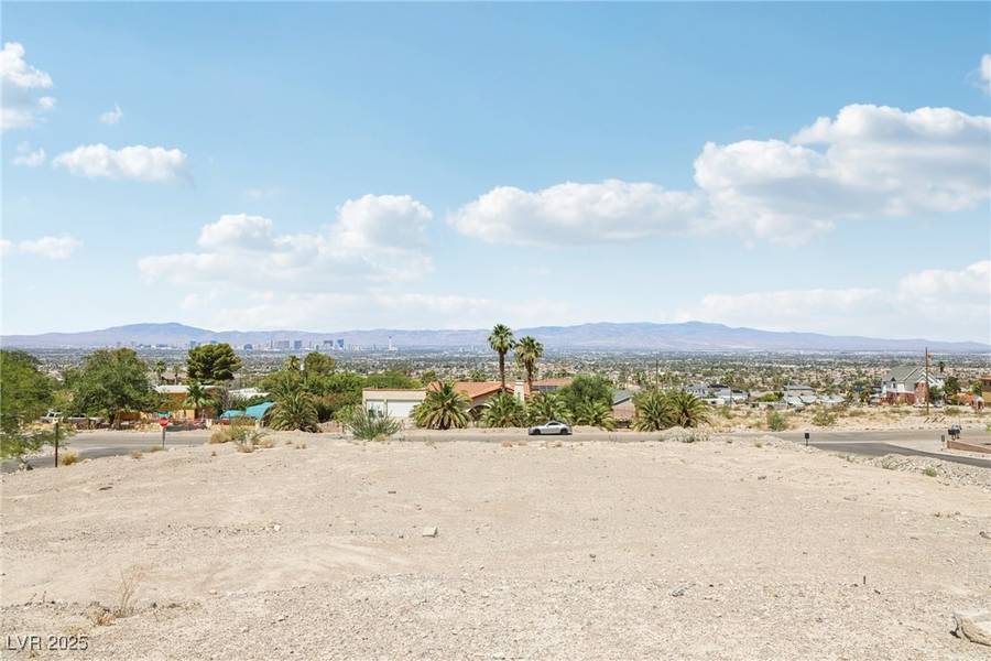 510 Los Feliz ST, Las Vegas, NV 89110