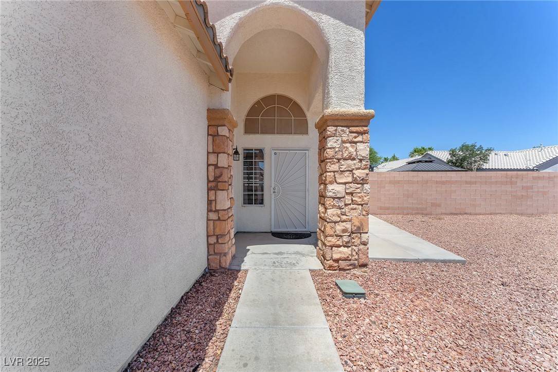 Henderson, NV 89052,690 Great Dane CT
