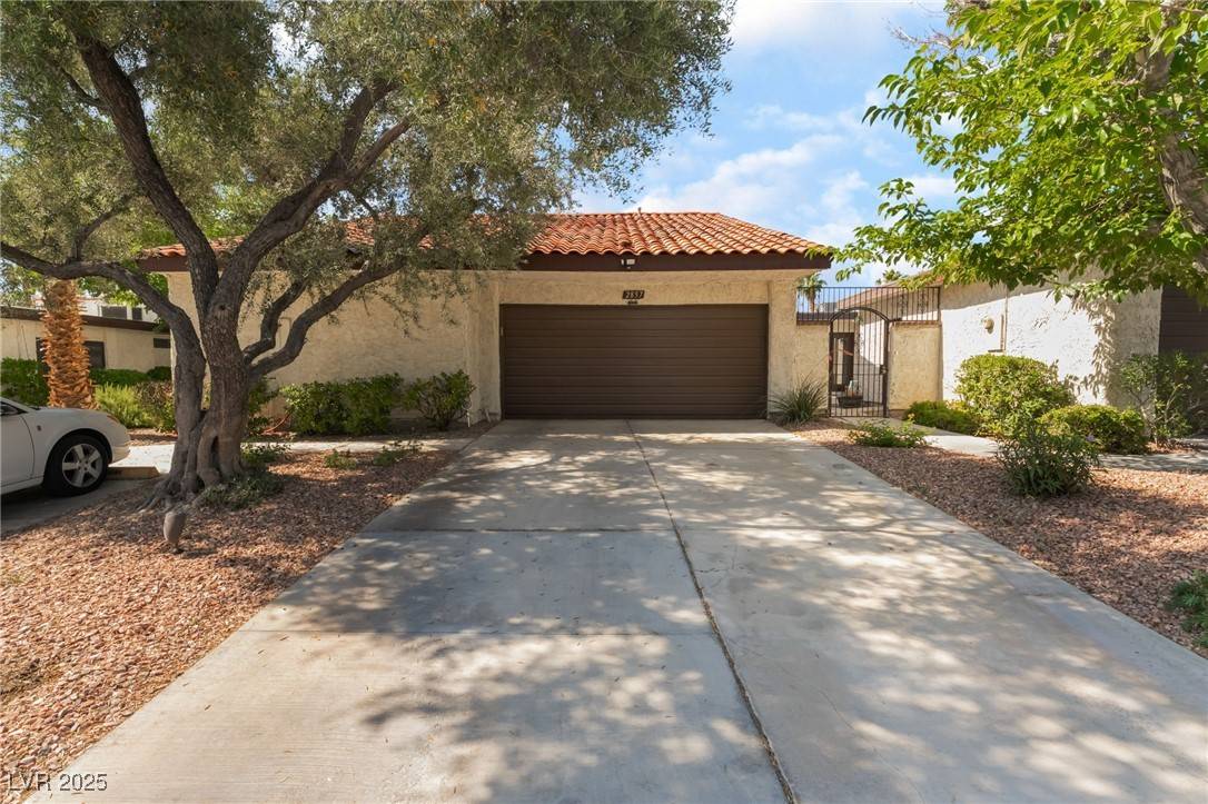 2857 San Lago CT, Las Vegas, NV 89121