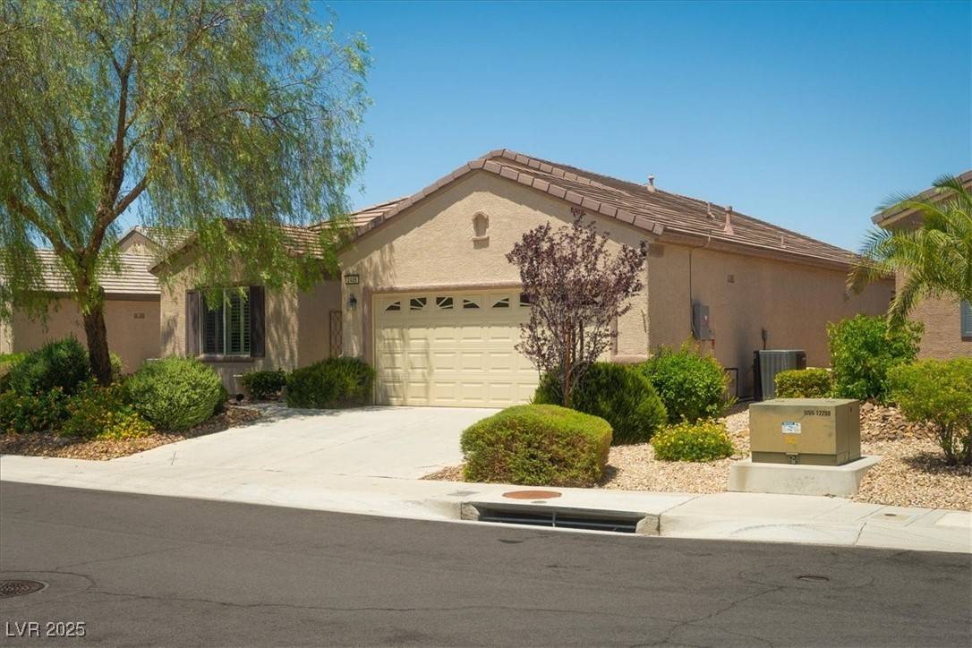 2486 Divine Sky DR, Henderson, NV 89044