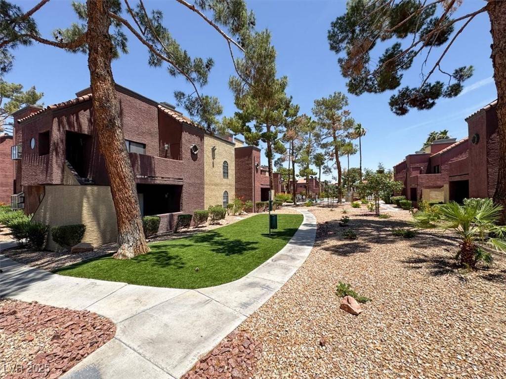 Las Vegas, NV 89121,4050 Pacific Harbors DR #224