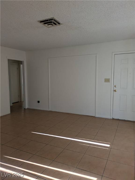 Las Vegas, NV 89147,7049 Sylvan Oak DR