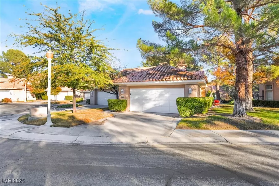 5058 Crooked Stick WAY, Las Vegas, NV 89113