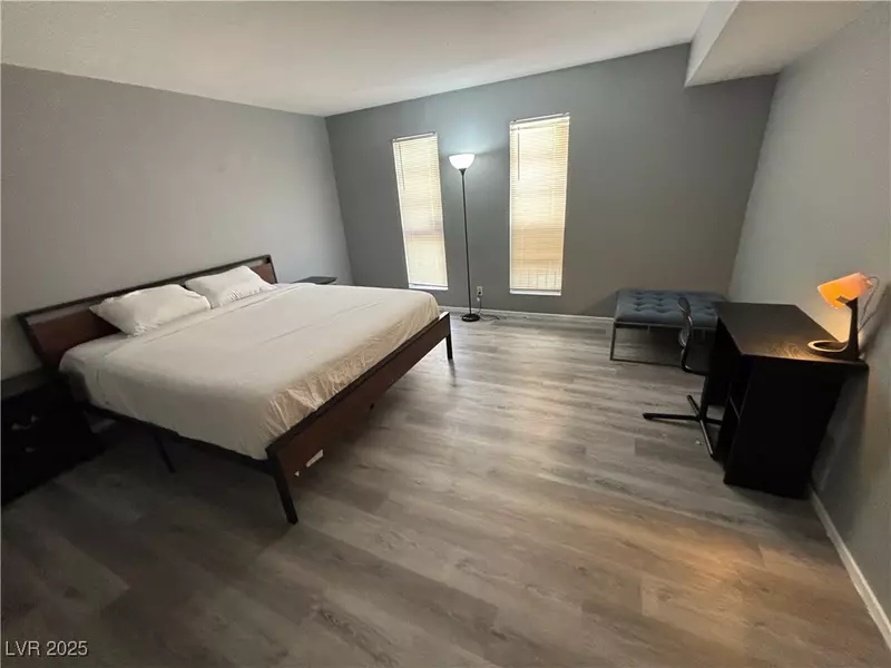 4640 Koval LN #49A, Las Vegas, NV 89109