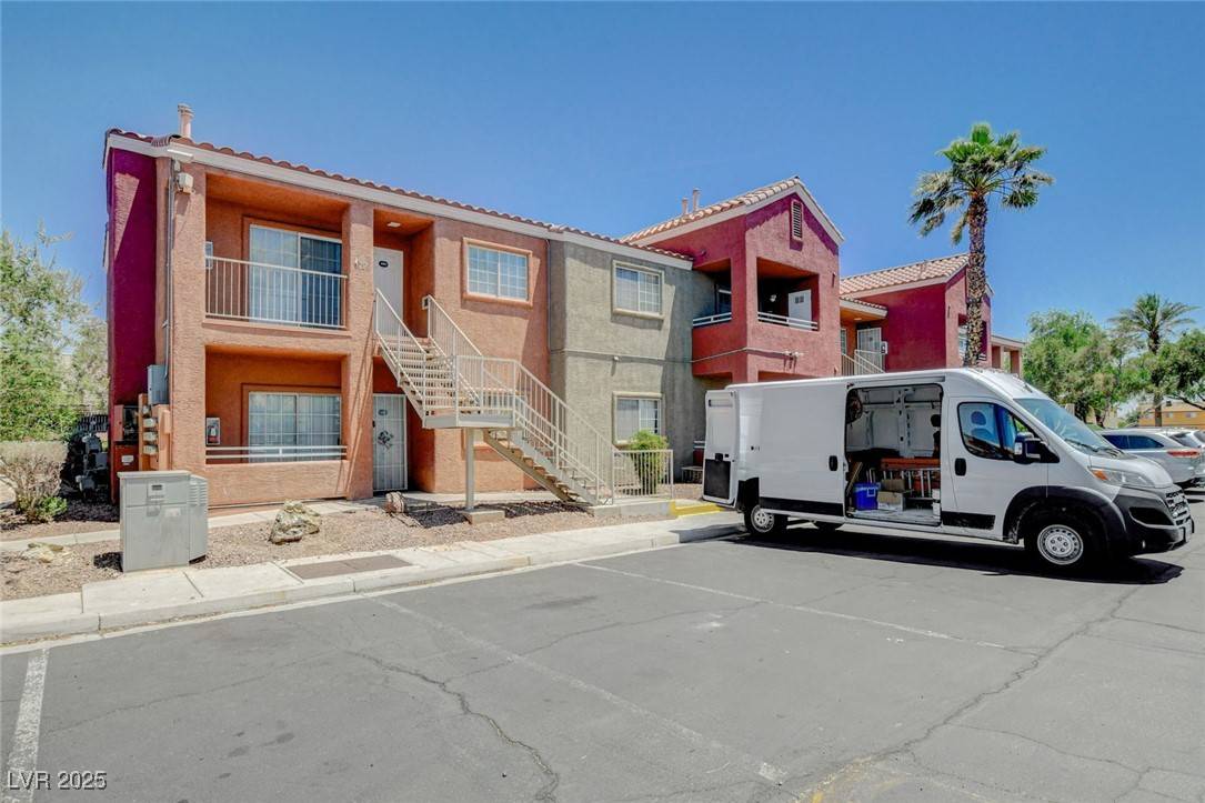 Las Vegas, NV 89115,4730 E Craig RD #1005