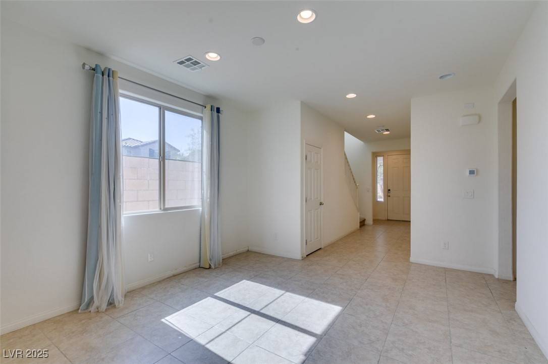 Las Vegas, NV 89141,6442 Kobe Knoll CT