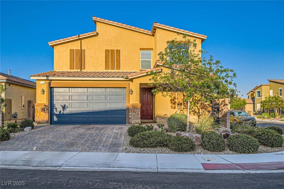 7702 Wishbone Falls ST, North Las Vegas, NV 89084