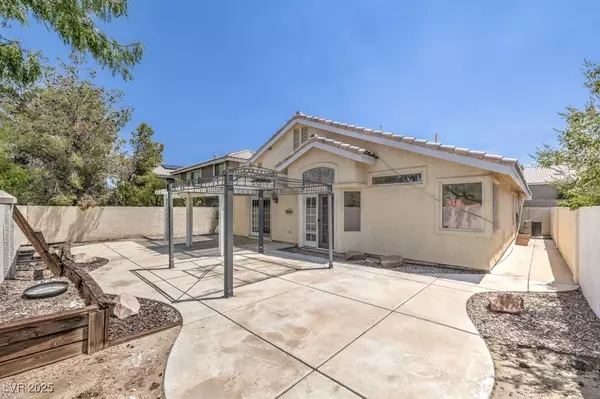 Las Vegas, NV 89134,9036 Dove River RD