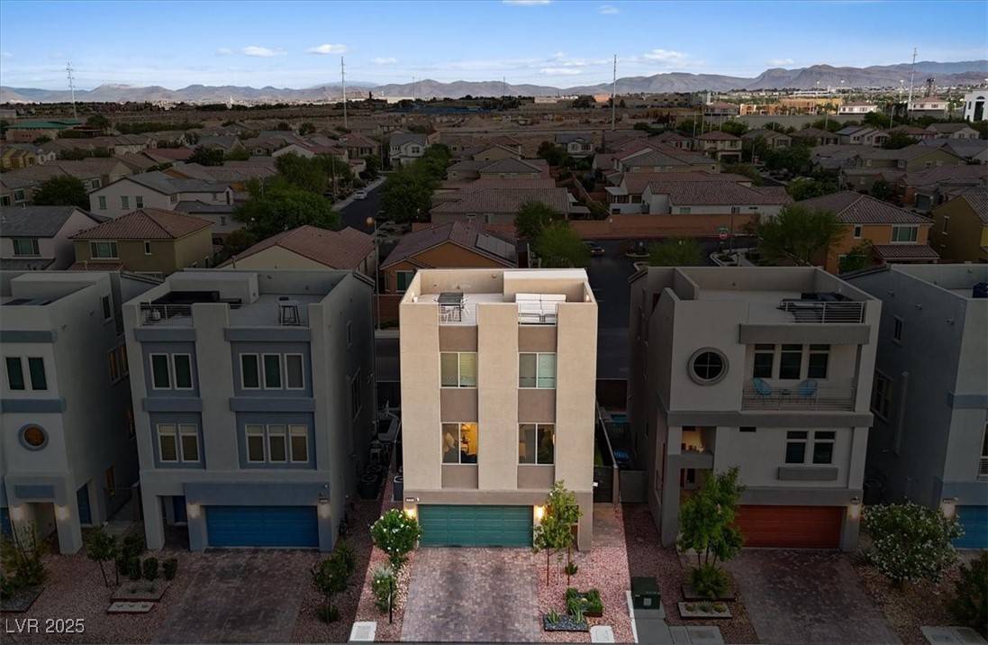 8055 Haywood Estate AVE, Las Vegas, NV 89113