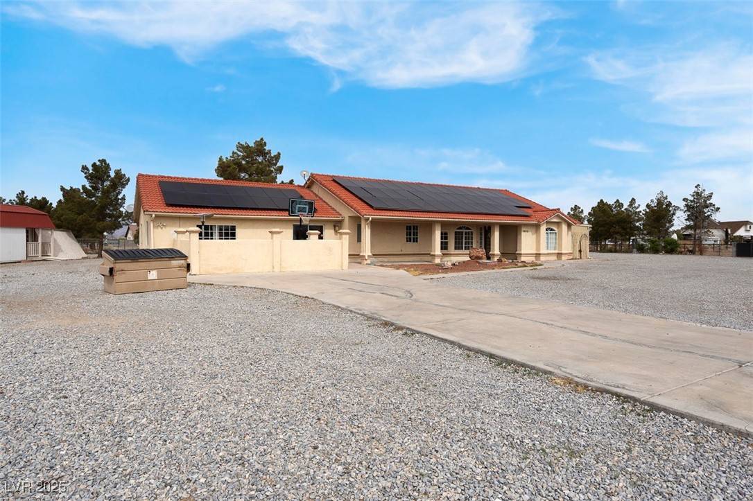 Pahrump, NV 89048,1800 Red Rock DR