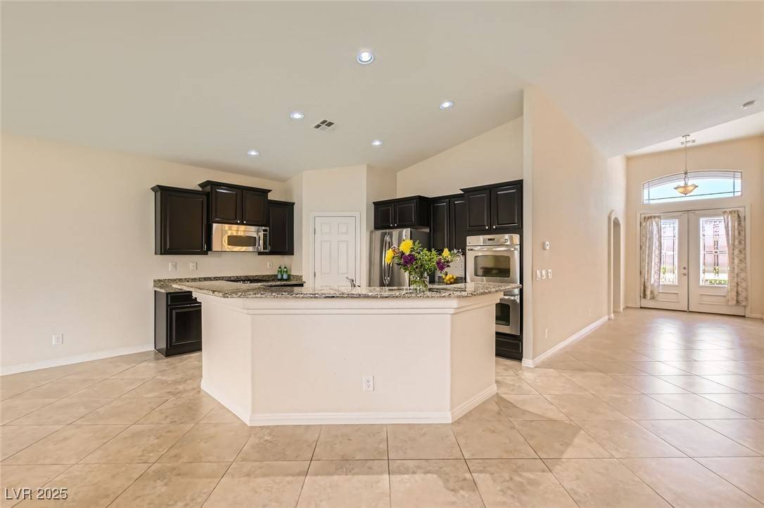 Las Vegas, NV 89149,9252 Oxbow Lake AVE