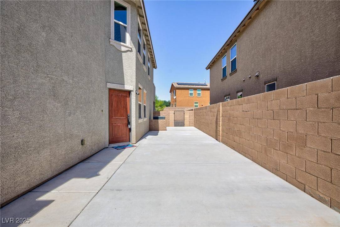 Henderson, NV 89011,1037 Water Cove ST